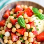 Mediterranean Chickpea Salad: A Refreshing, Blood-Sugar-Friendly Delight